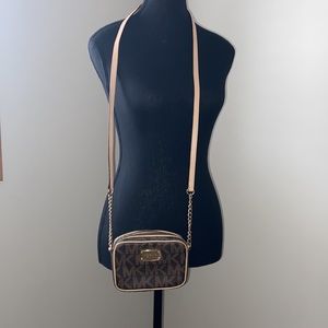 Michael Kors small crossbody bag MK logo. Used.